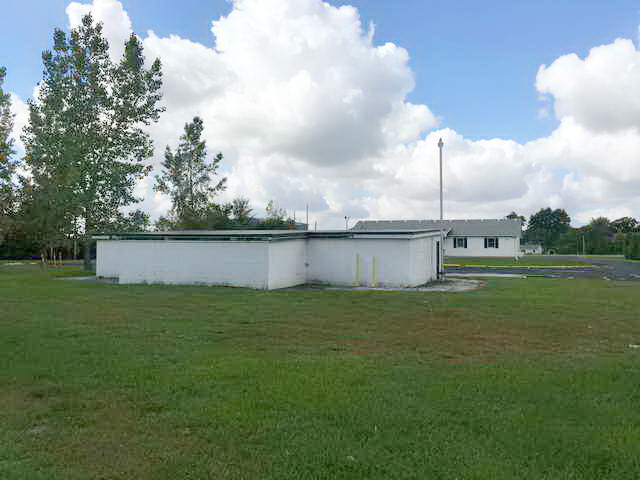 Butch Cassidy Drive-In - 2016 Photo (newer photo)
